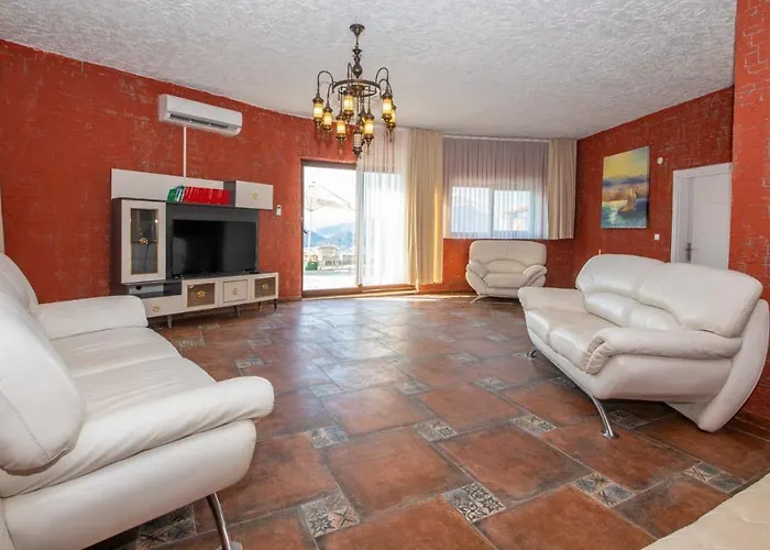 Lime Garden * Selimiye (Aegean)