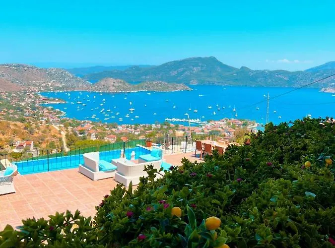 Lime Garden Szálloda *